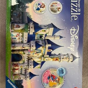 Ravensburger 3D Puzzle Disney Castle - 216 pc 100 characters